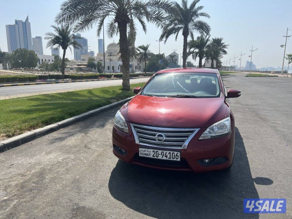 للبيع نيسان سينترا 2013 بحالة جيدة ماشي 162 الف كيلو4
