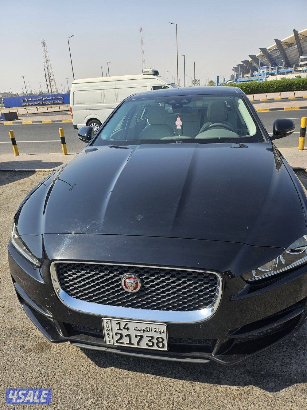 للبيع او البدل جاكوار xe ٢٠١٦ ممشى  37 الف10