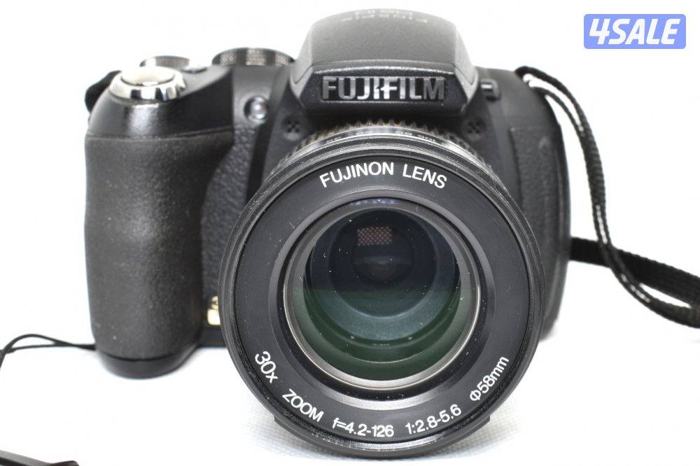 Fujifilm FinePix HS10 – 30x Zoom + Original Bag + Filter1