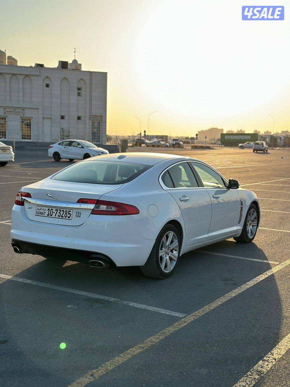 جاكوار 2011 بحاله الوكاله4