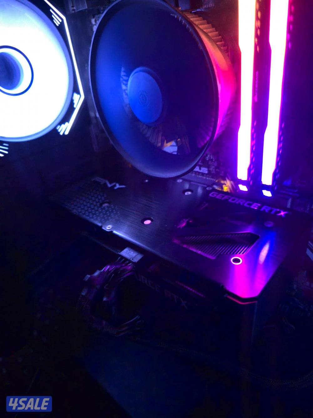 للبيع بيسي قيمنق يشغل فورت و قراند حياه الواقعيه و دراسه6