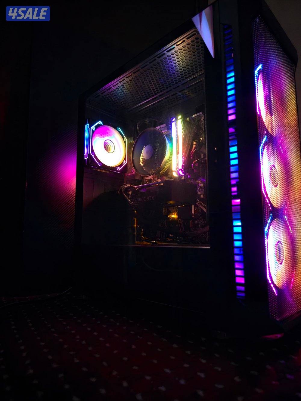 للبيع بيسي قيمنق يشغل فورت و قراند حياه الواقعيه و دراسه9