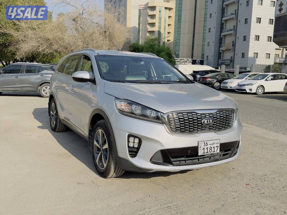 كيا سرينتو1