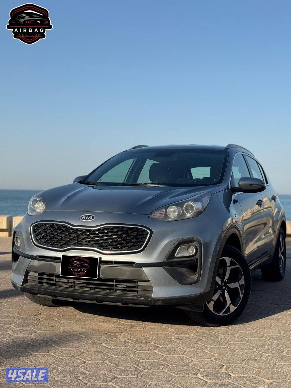 للبيع كيا سبورتاج موديل 2021
4 سلندر 
ماكينه 2400cc
عداد 127 الف0