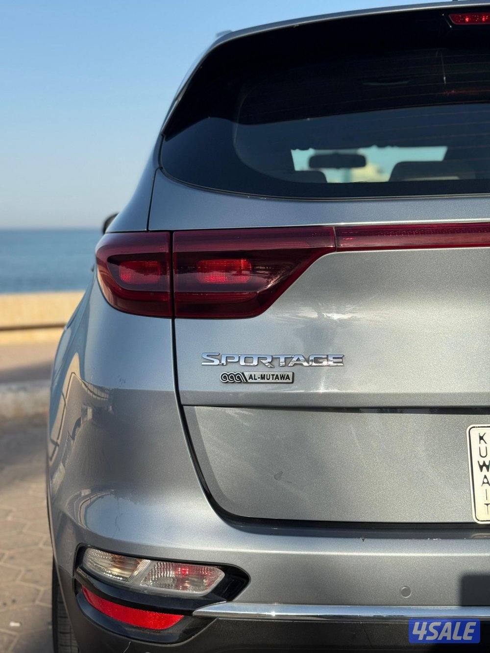 للبيع كيا سبورتاج موديل 2021
4 سلندر 
ماكينه 2400cc
عداد 127 الف4