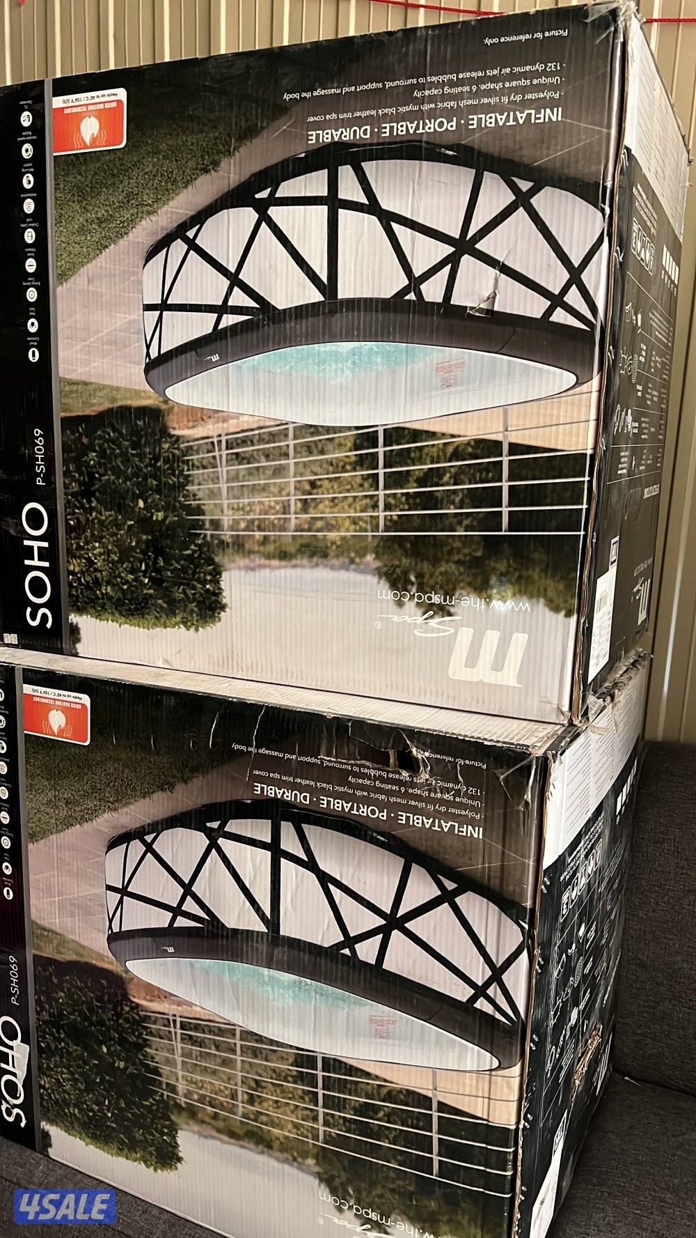 للبيع 3 جاكوزي و2 نطاطيه جديد بالكرتون0