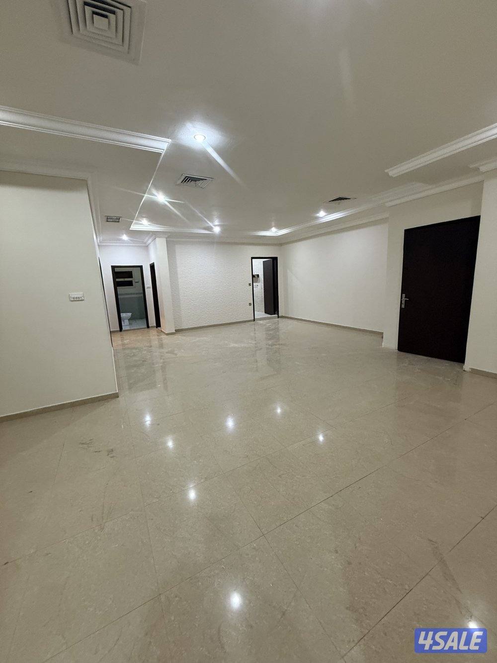 للايجار  شقة3