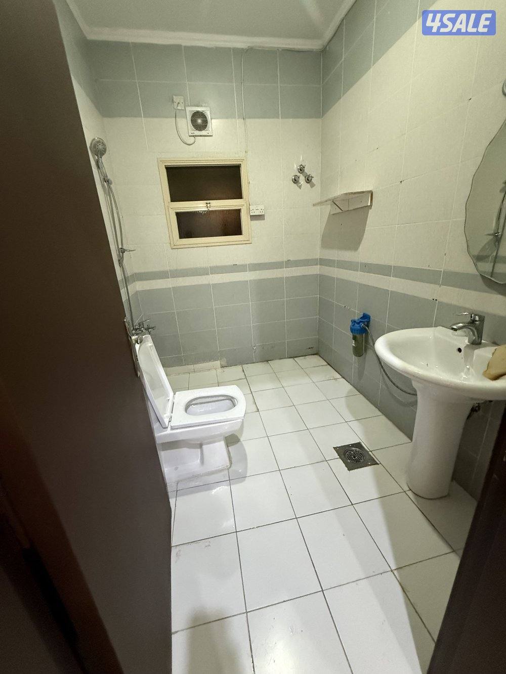 للايجار  شقة7