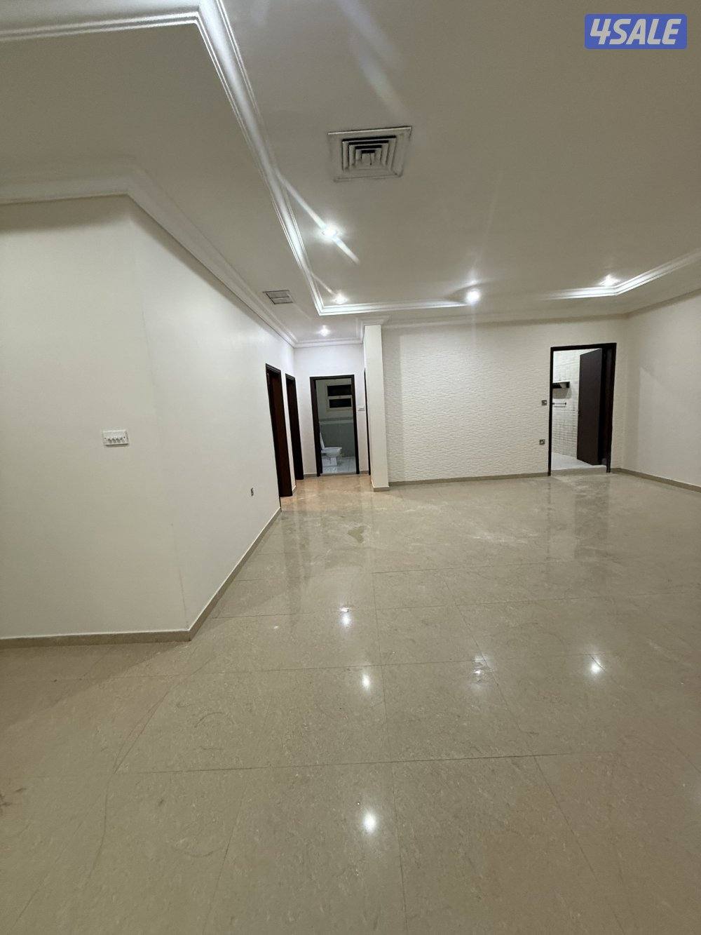 للايجار  شقة8