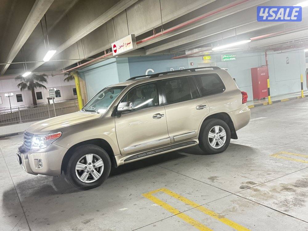 لاندكروزر 20141