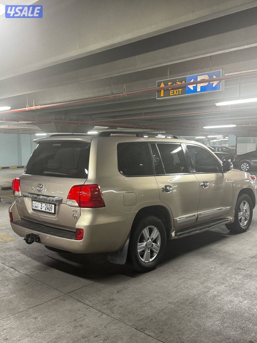 لاندكروزر 20143