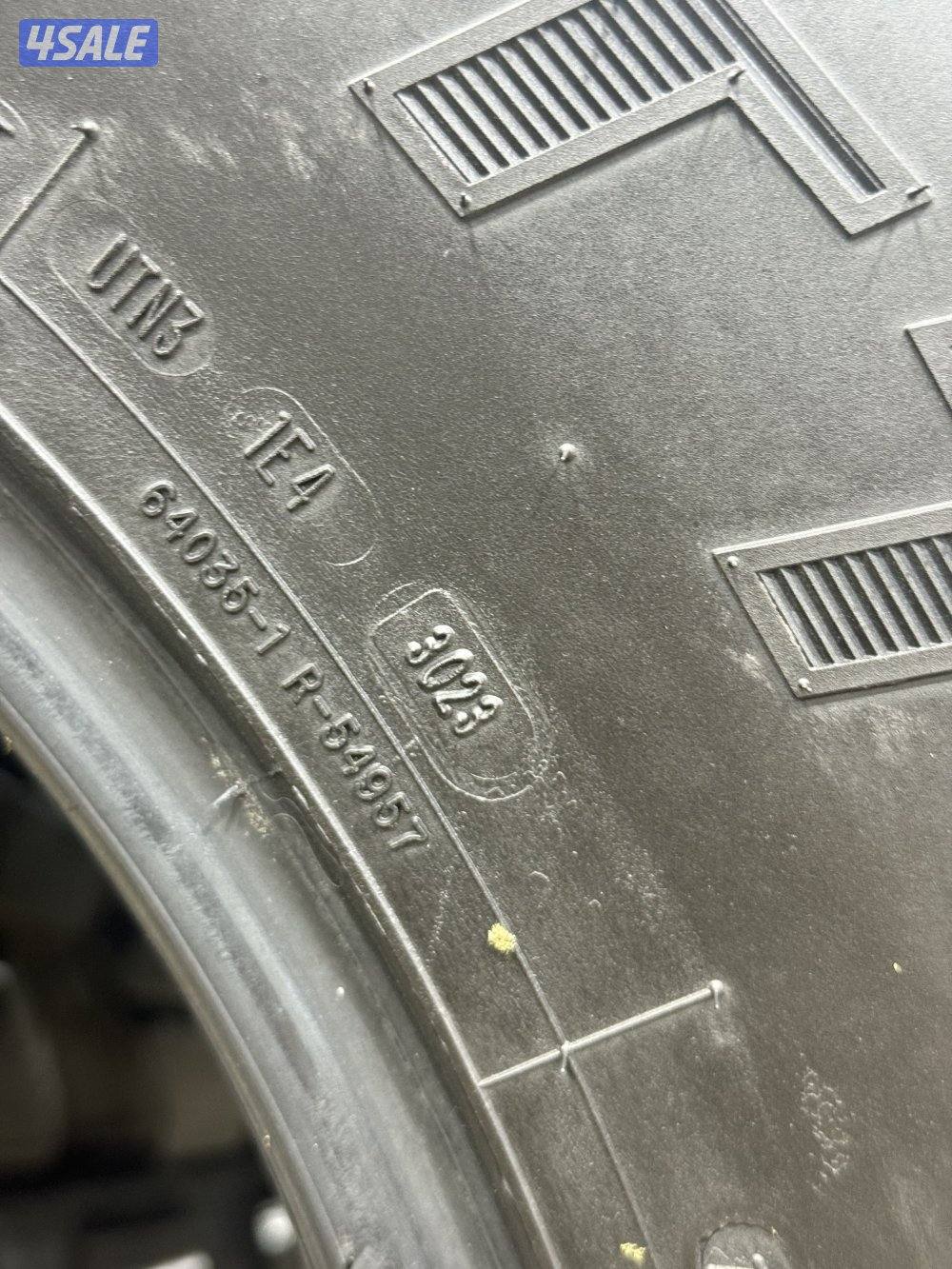 رنقات FUEL اصليه مع تواير حجريه حجم 172