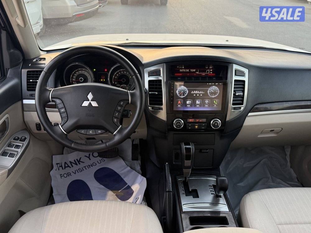 للبيع باجيرو20224