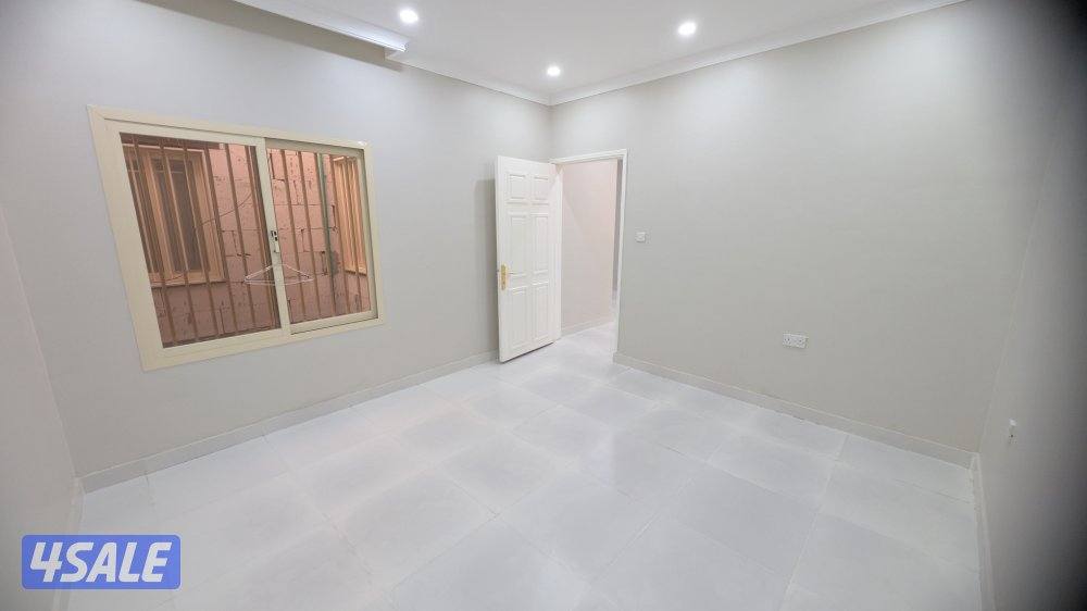 للإيجار شقة في المنقف3