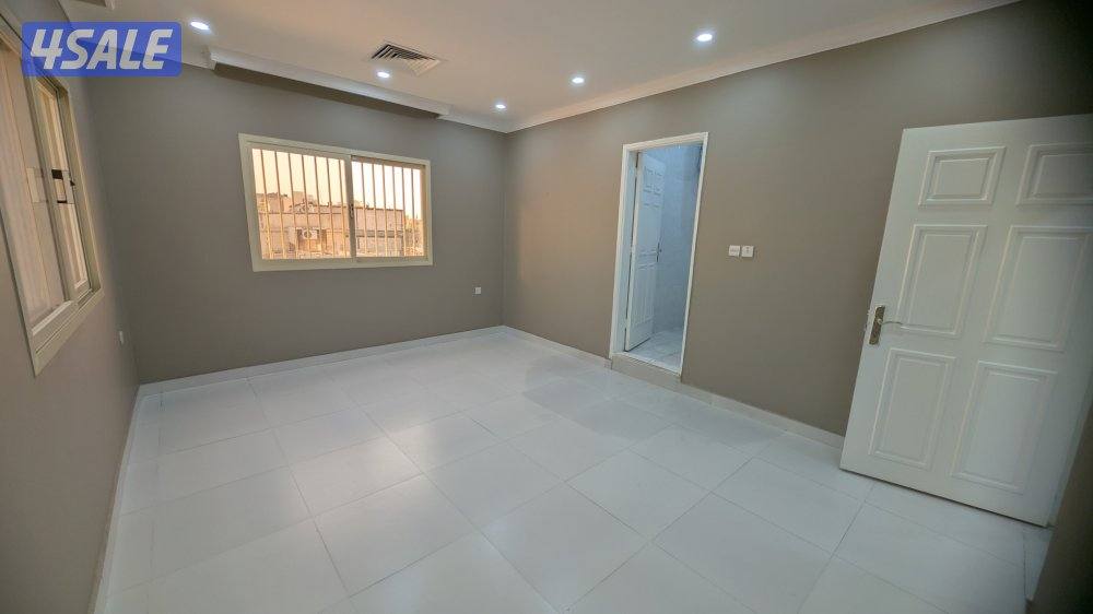 للإيجار شقة في المنقف2