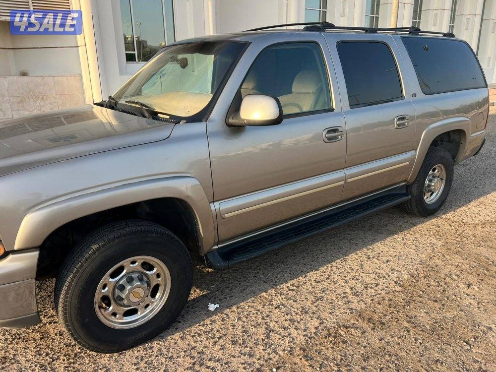 للبيع سوبربان 2001 حجم 81009