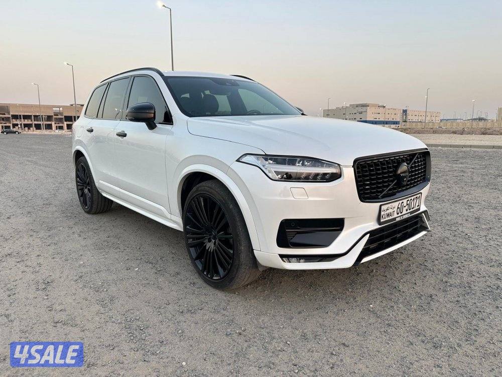 جيب فولفو XC90 موديل ٢٠٢١ بحالة فائقة النظافة0