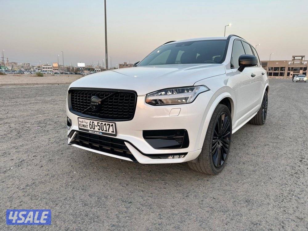 جيب فولفو XC90 موديل ٢٠٢١ بحالة فائقة النظافة1