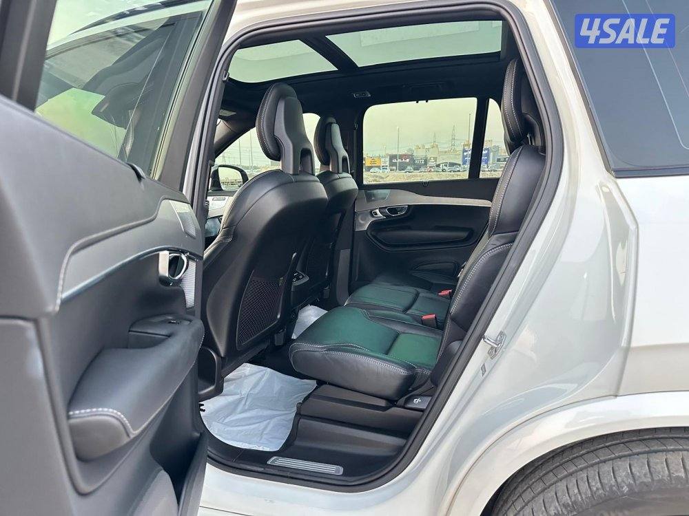 جيب فولفو XC90 موديل ٢٠٢١ بحالة فائقة النظافة6