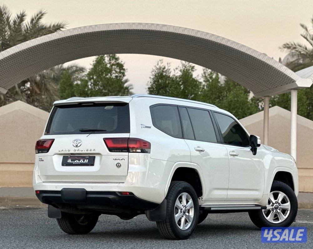 معرض القمة🚩6