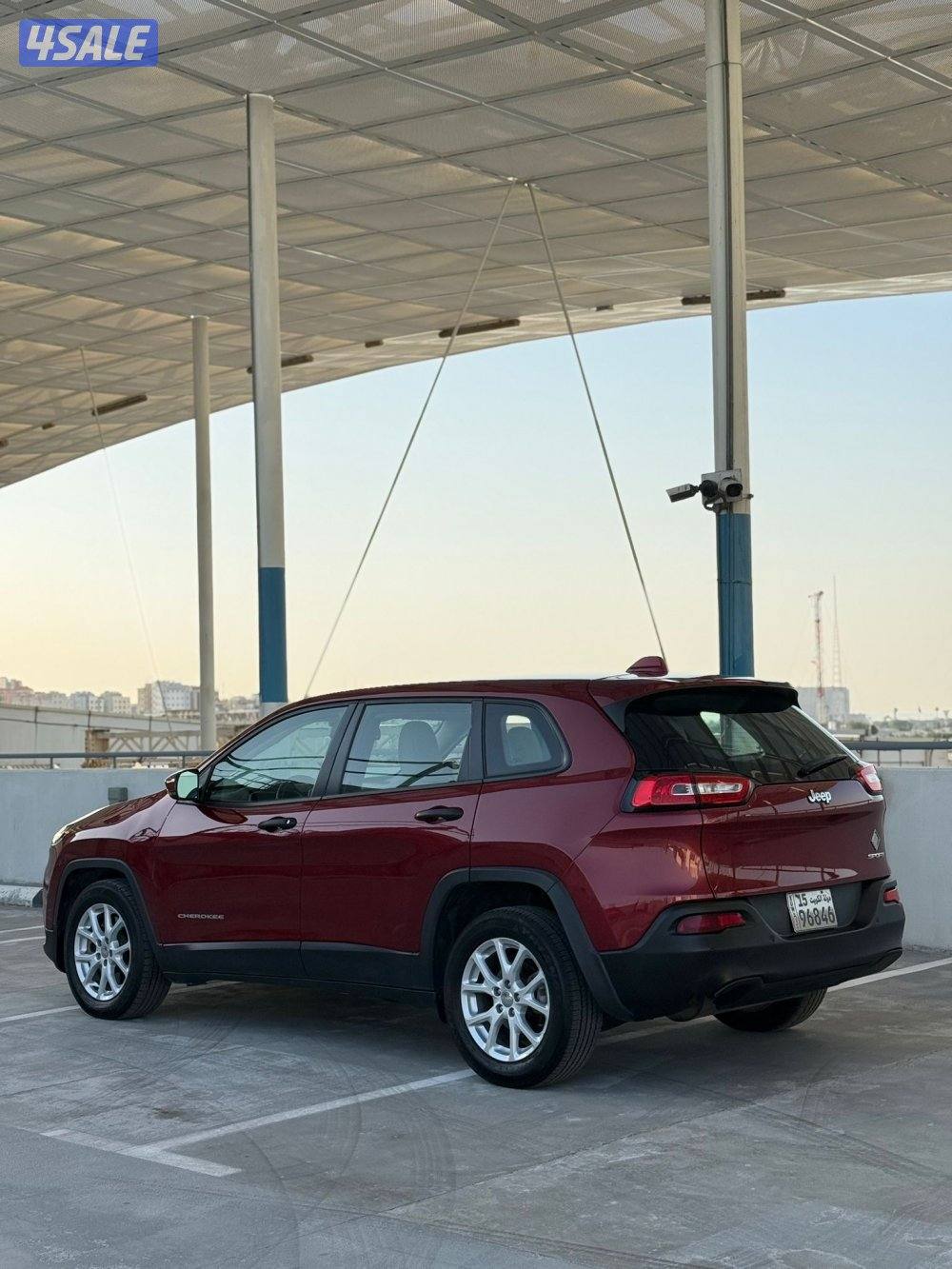 جيب شيروكي4