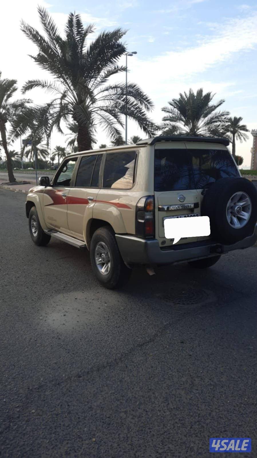 للبيع نيسان باترول فتك قير عادى بحاله ممتازه ماشى ٣٣٤٠٠٠ كم2