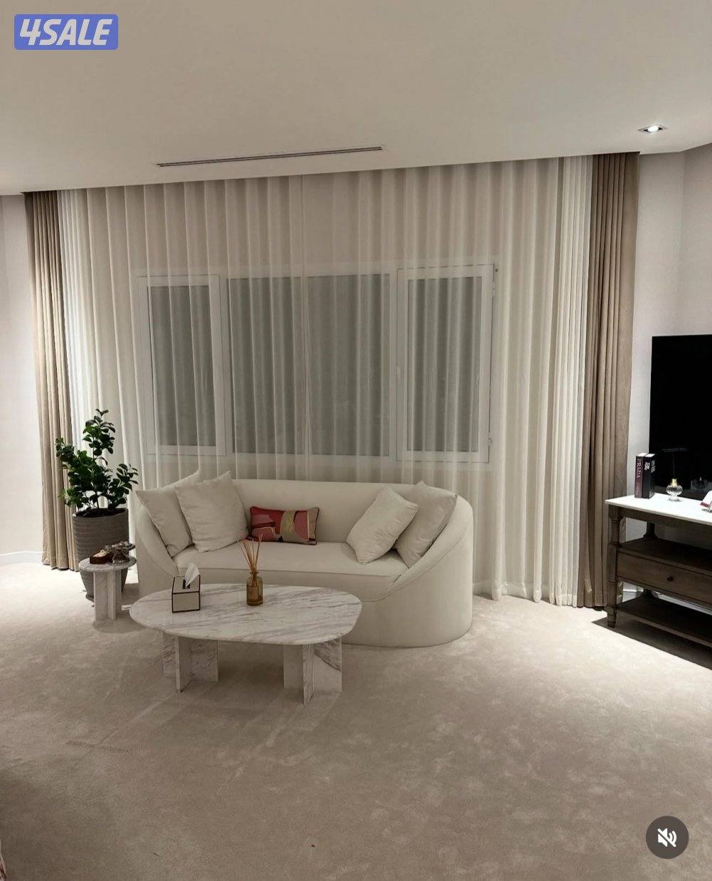 جميع ستاير. ويفي وي أمريكي. وي رول7