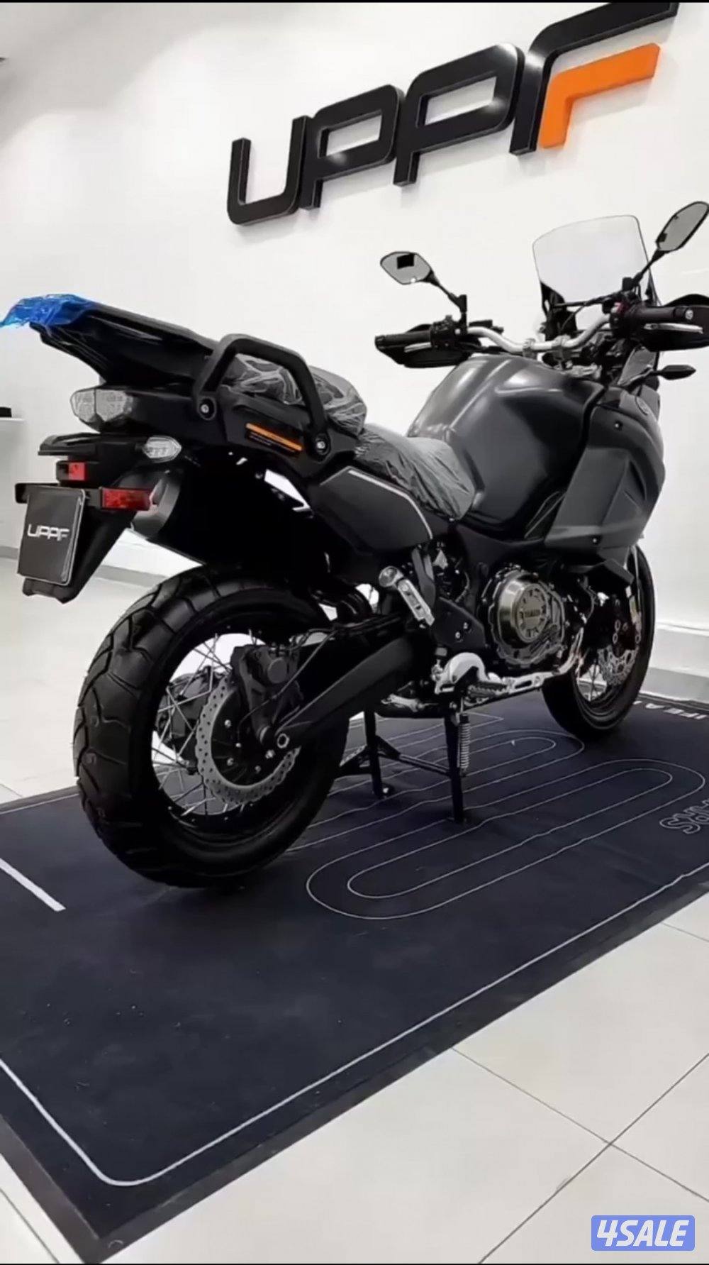 ياماها super tenere 2024 ما دخل السيرفس الاول عليه حمايه اسود مطفي .1