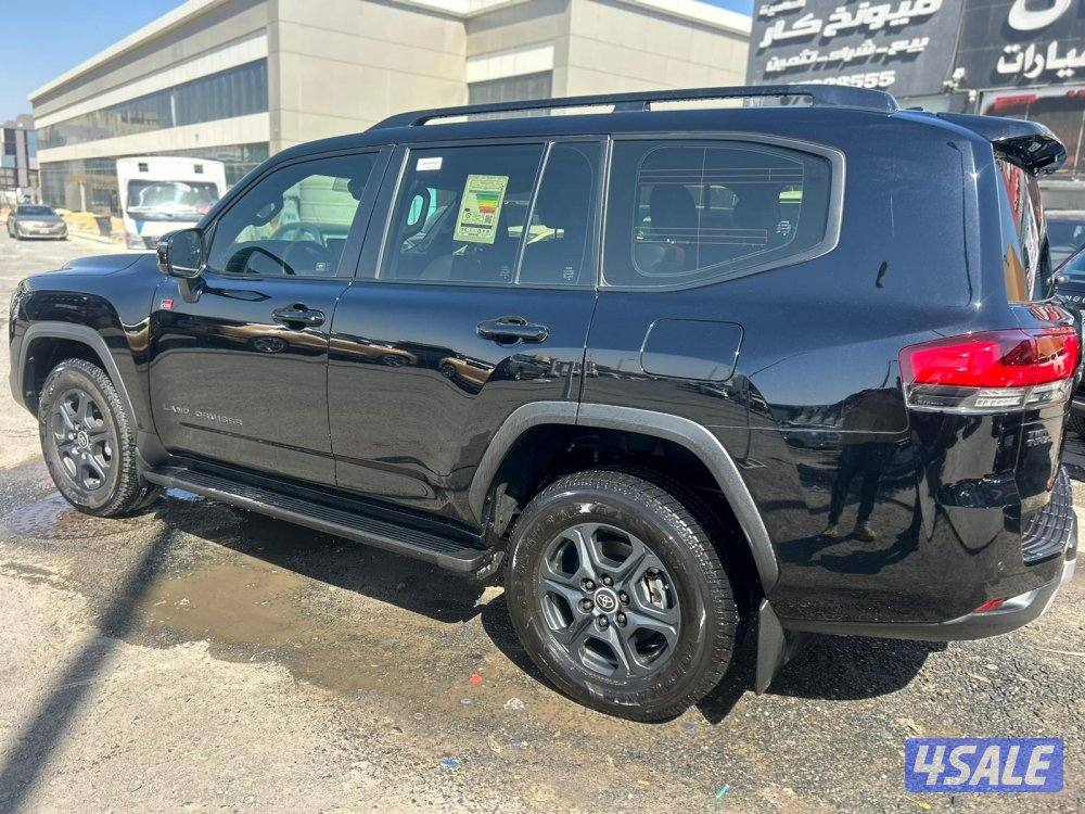 لاند كروزر GR .SPORT   twin turbo .V62