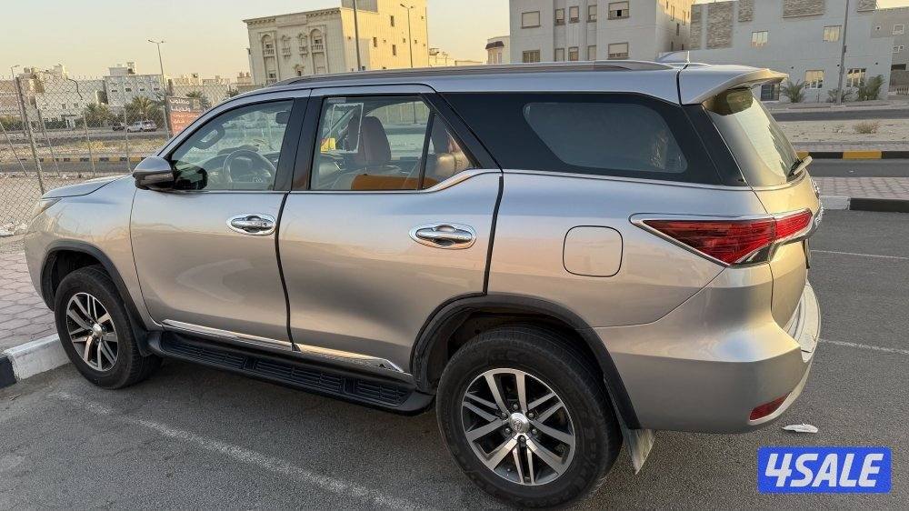 للبيع فورتنر20201