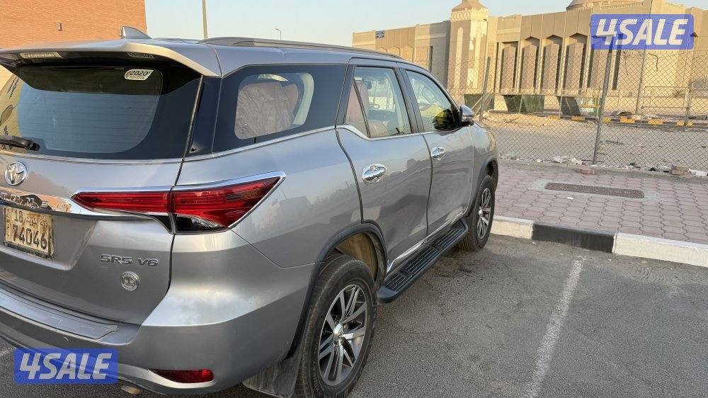 للبيع فورتنر20203