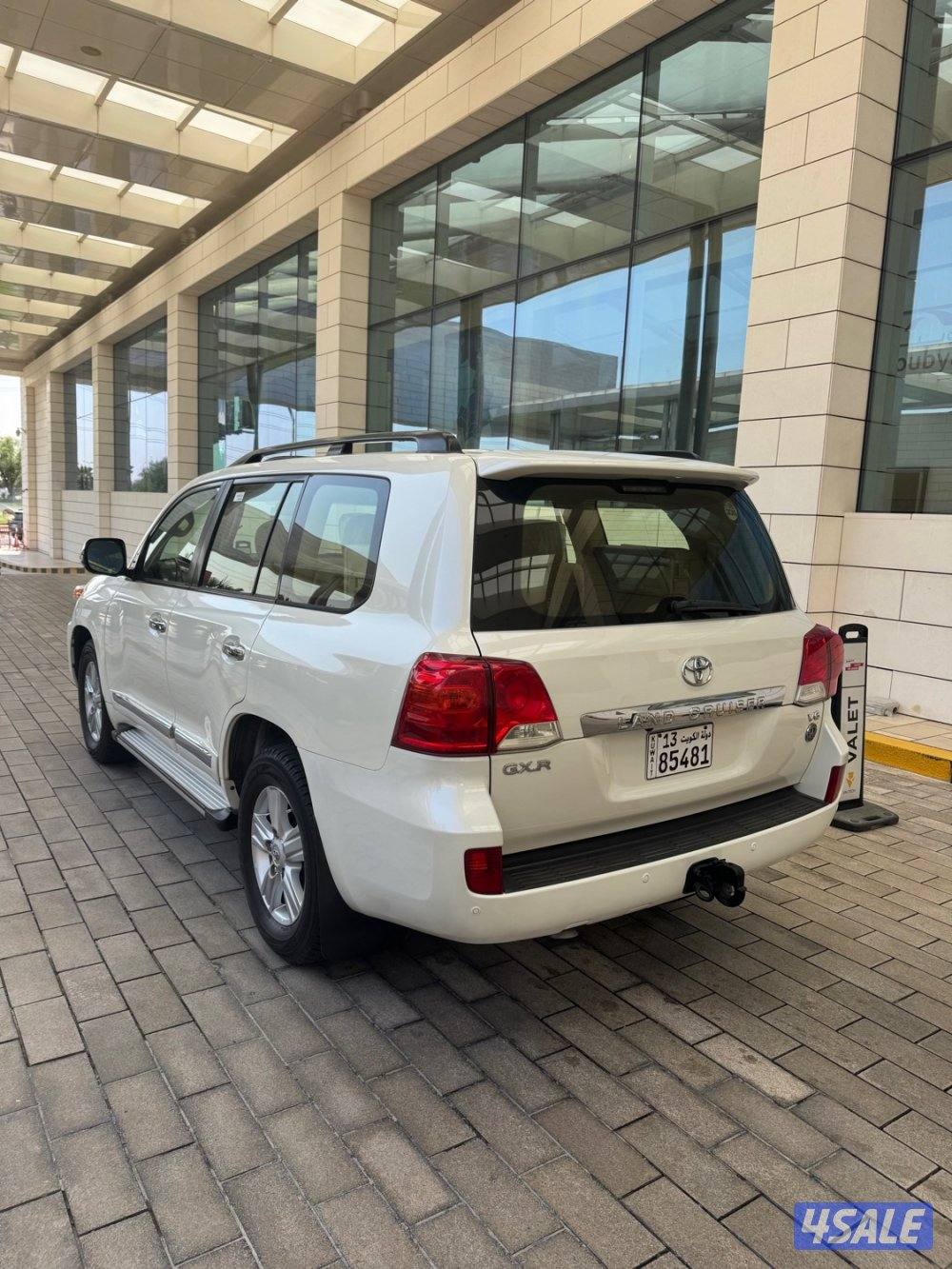 لاندكروزر GXR v6 الساير.3