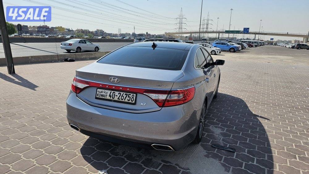 هيونداي ازيرا 2016 اعلى فئة (رادار) شرط الفحص سيرفس وكالة5