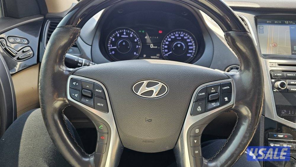 هيونداي ازيرا 2016 اعلى فئة (رادار) شرط الفحص سيرفس وكالة10