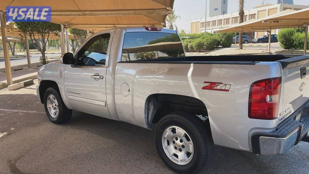 للبيع سلفرادو Z71 موديل 2012 شرط الفحص3