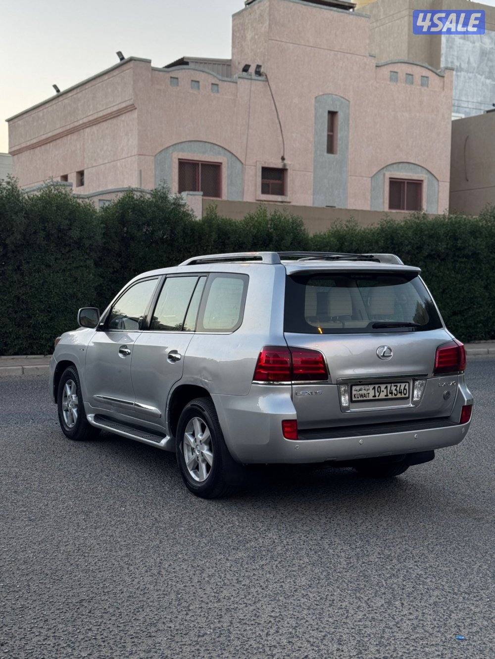 للبيع جيب لكزاس5705