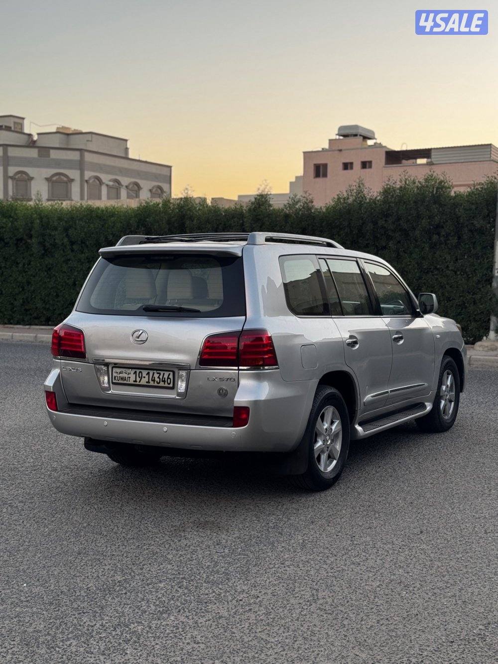 للبيع جيب لكزاس5706