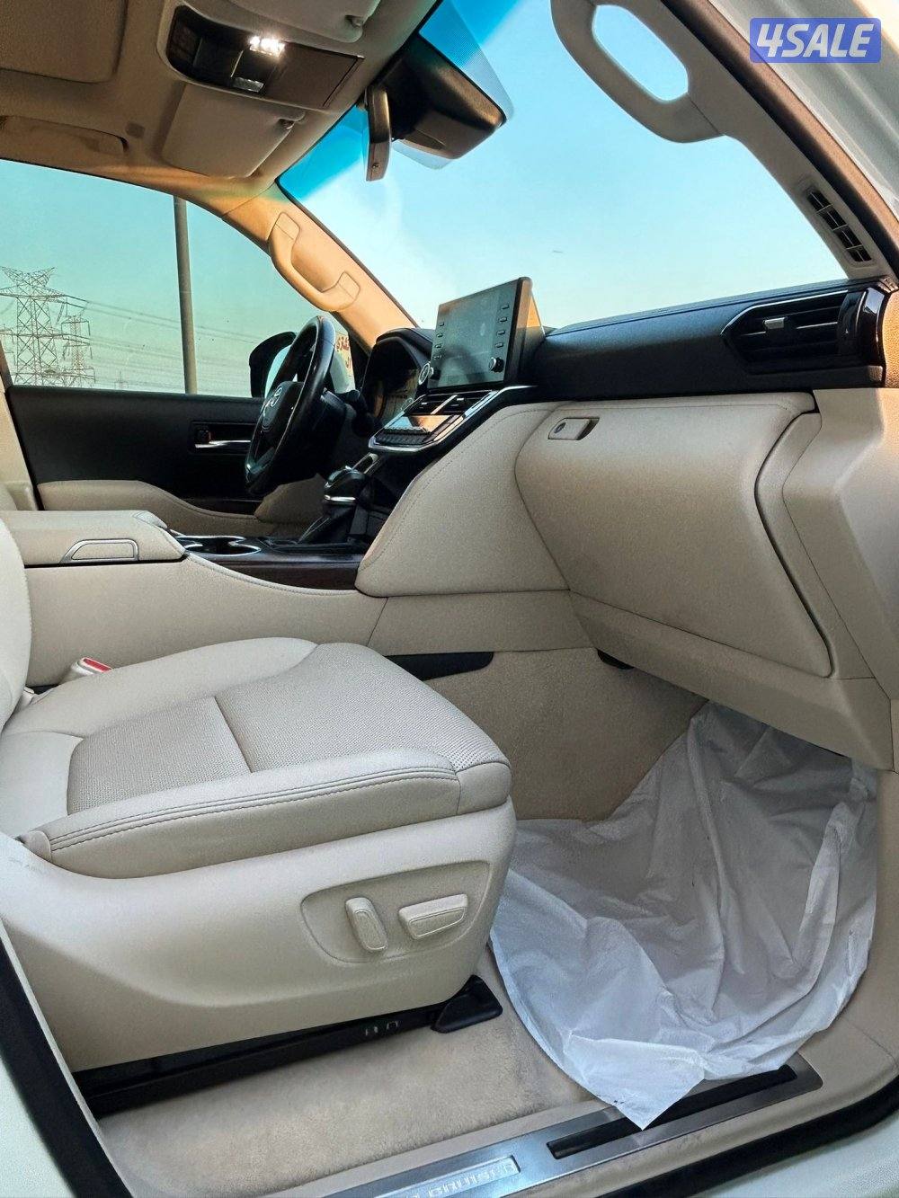 للبيع لاند كروزر GXR ايرو صبغ الوكاله8