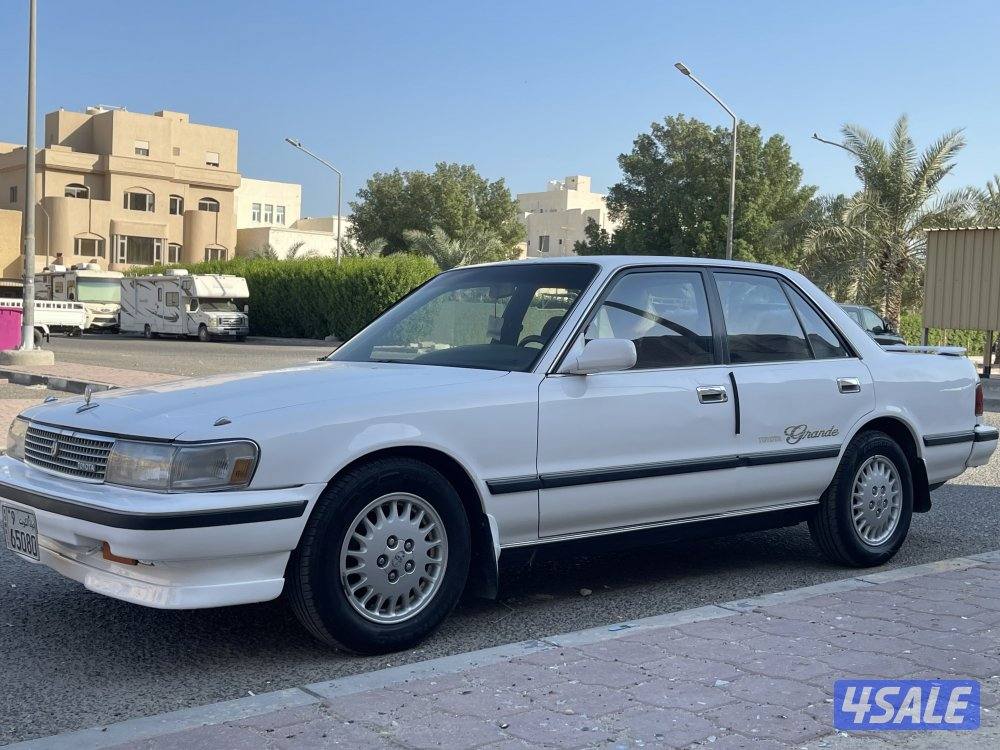 للبيع كريسيدا قراندي 1992 6 سلندر3