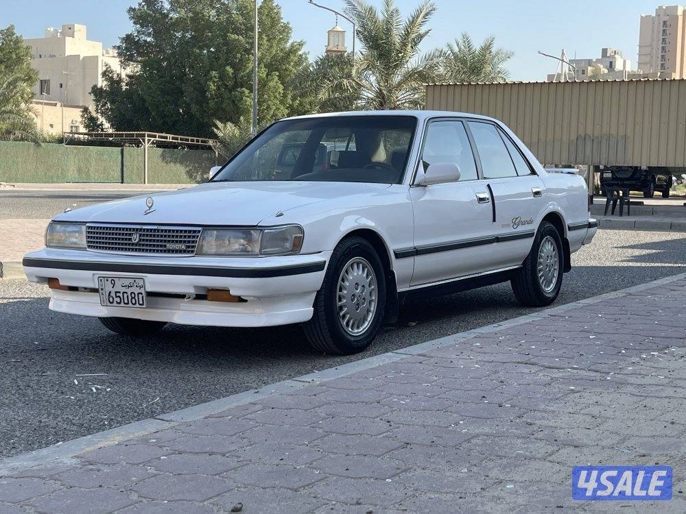 للبيع كريسيدا قراندي 1992 6 سلندر9