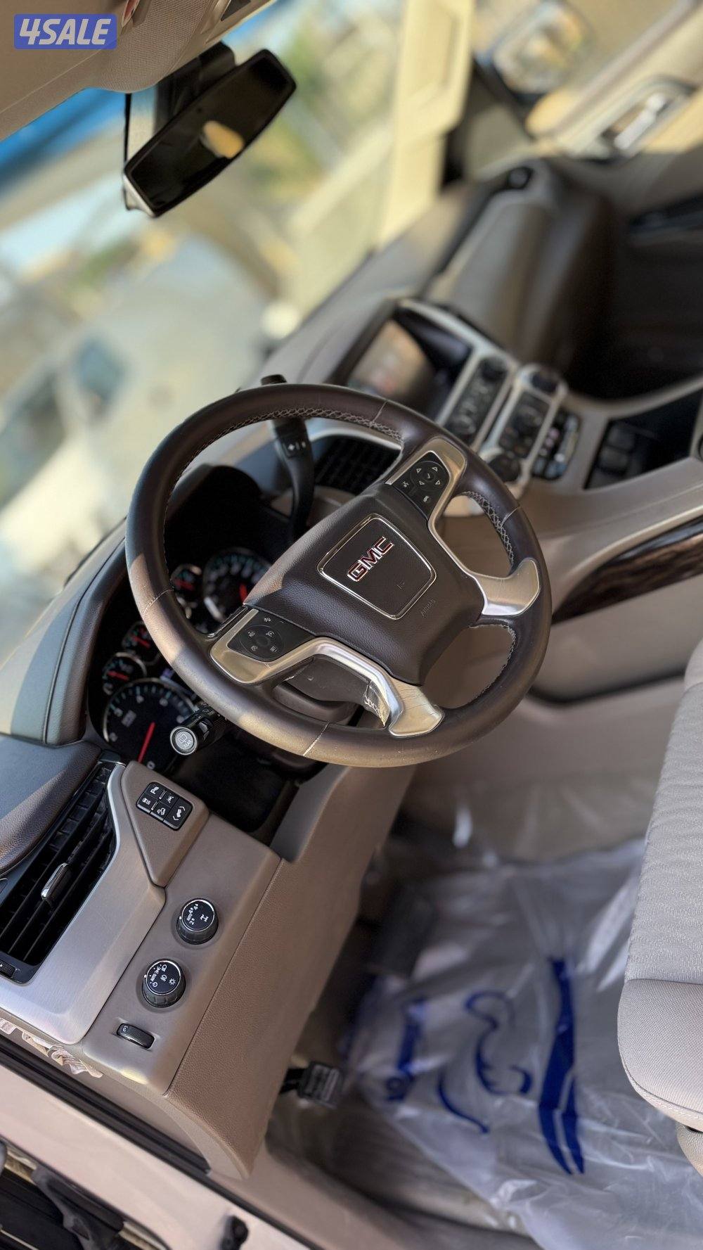 يوكن 2017 دبل قير كشن مفصول عداد 192كم7