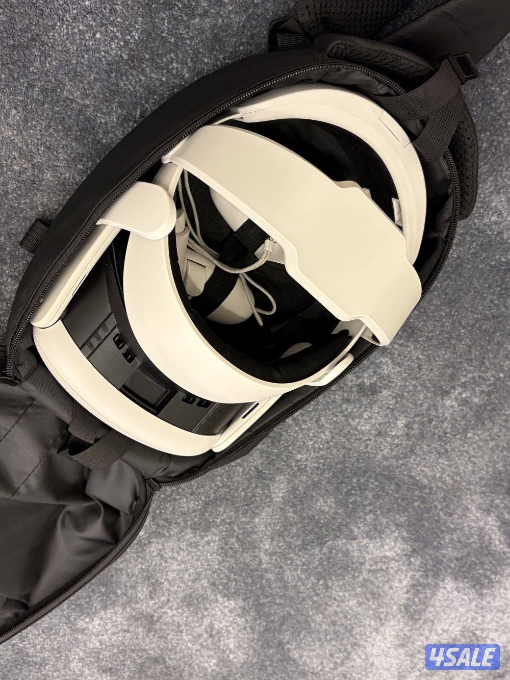 Meta Quest 3 - 4K 512GB + حزام عالي الجودة ومريح + شنطه عالية الجودة3