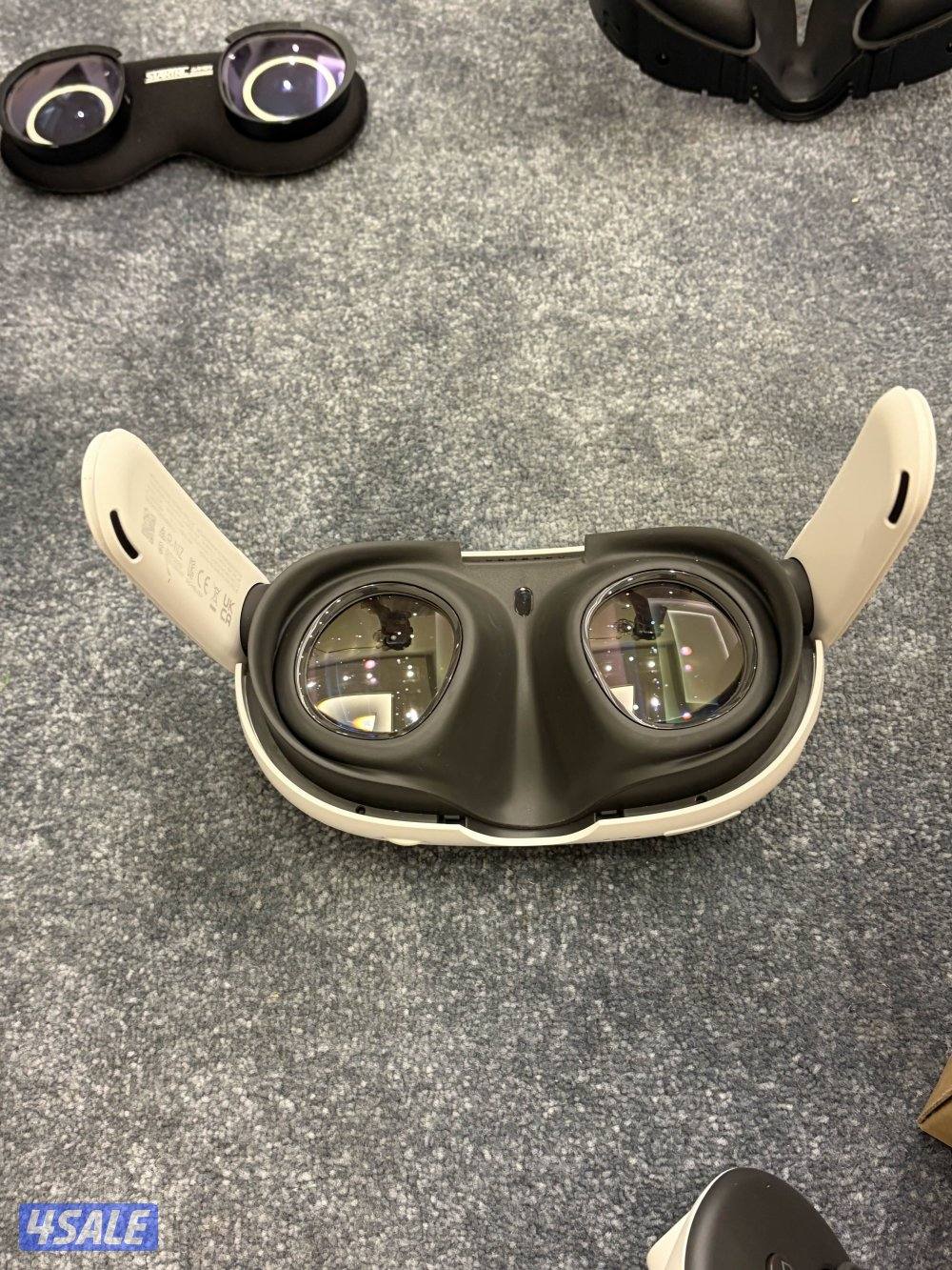 Meta Quest 3 - 4K 512GB + حزام عالي الجودة ومريح + شنطه عالية الجودة5