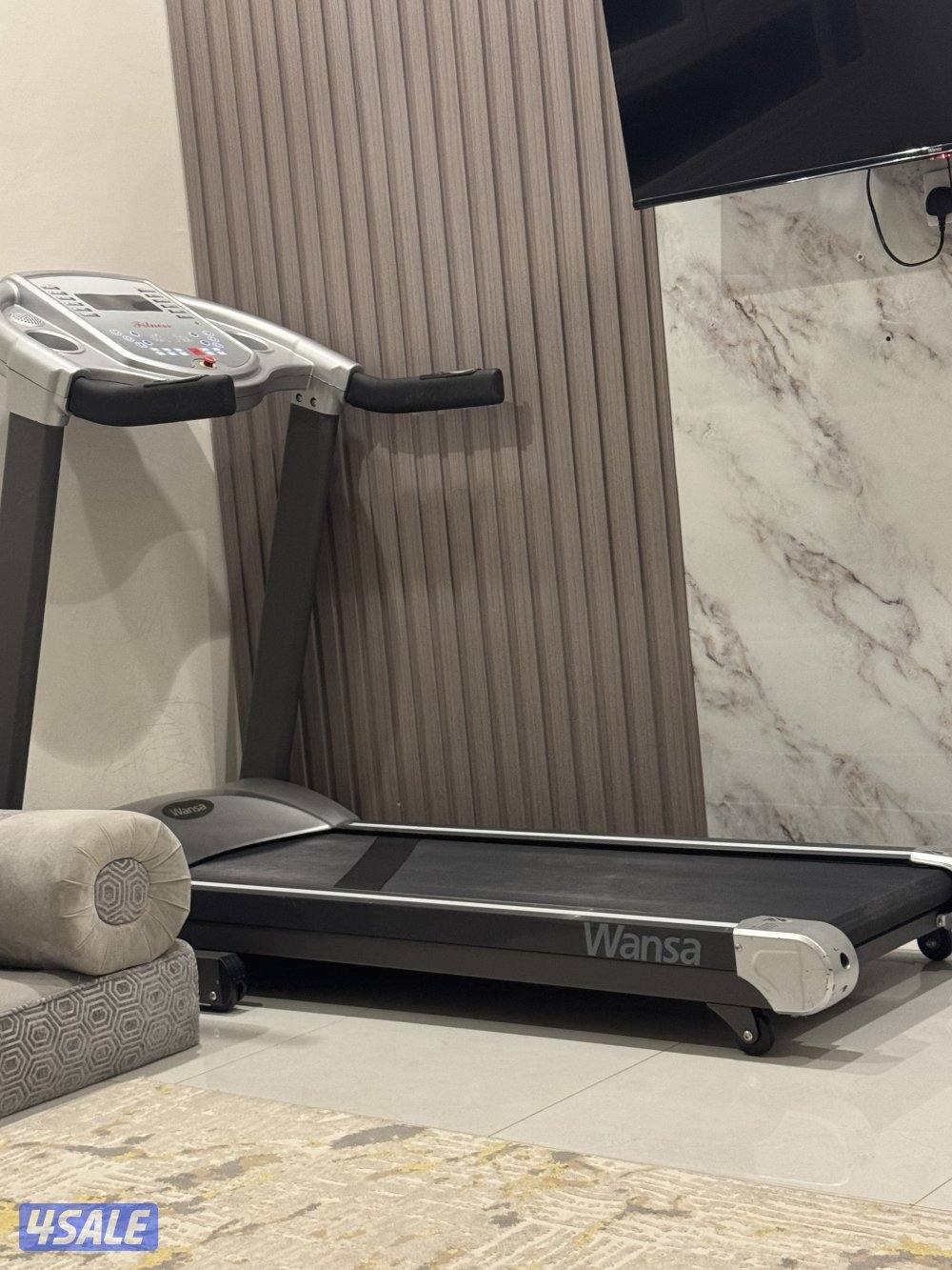 للبيع جهاز جري ( ونسا ) بحالة جيدة0