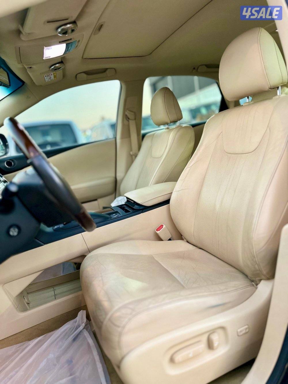 لكزس RX 350 الساير موديل 2015 عداد 1949