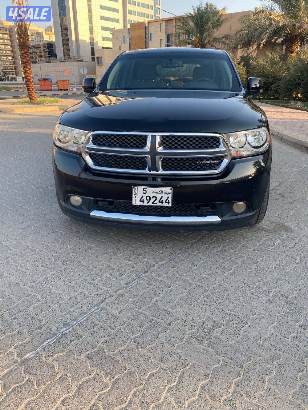 دودج درانجوا 2012 هيمي ٨ سلندر صبغ وكاله شرط الفحص عداد ٢٠٠ كم0