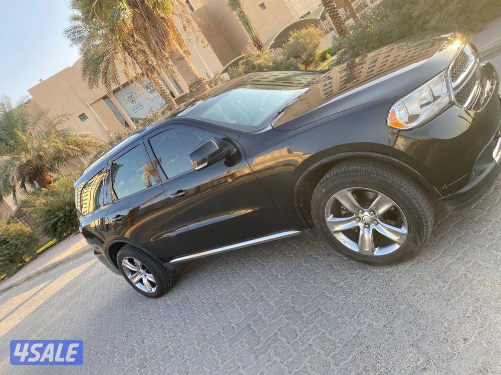 دودج درانجوا 2012 هيمي ٨ سلندر صبغ وكاله شرط الفحص عداد ٢٠٠ كم5