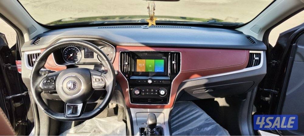 للبيع MG RX5 موديل  2021 عداد  50K / بانوراما / داخليه احمر/ شرط الفحص0