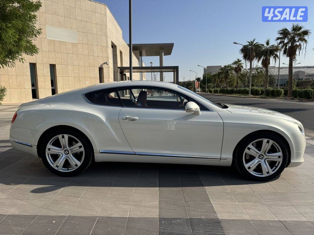 للبيع : بنتلي كونتنتال : موديل 20121