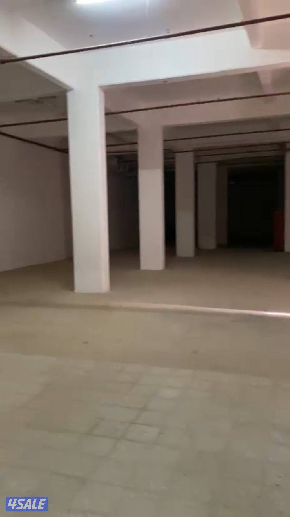 للايجار سرداب في الري ١٠٠٠متر1